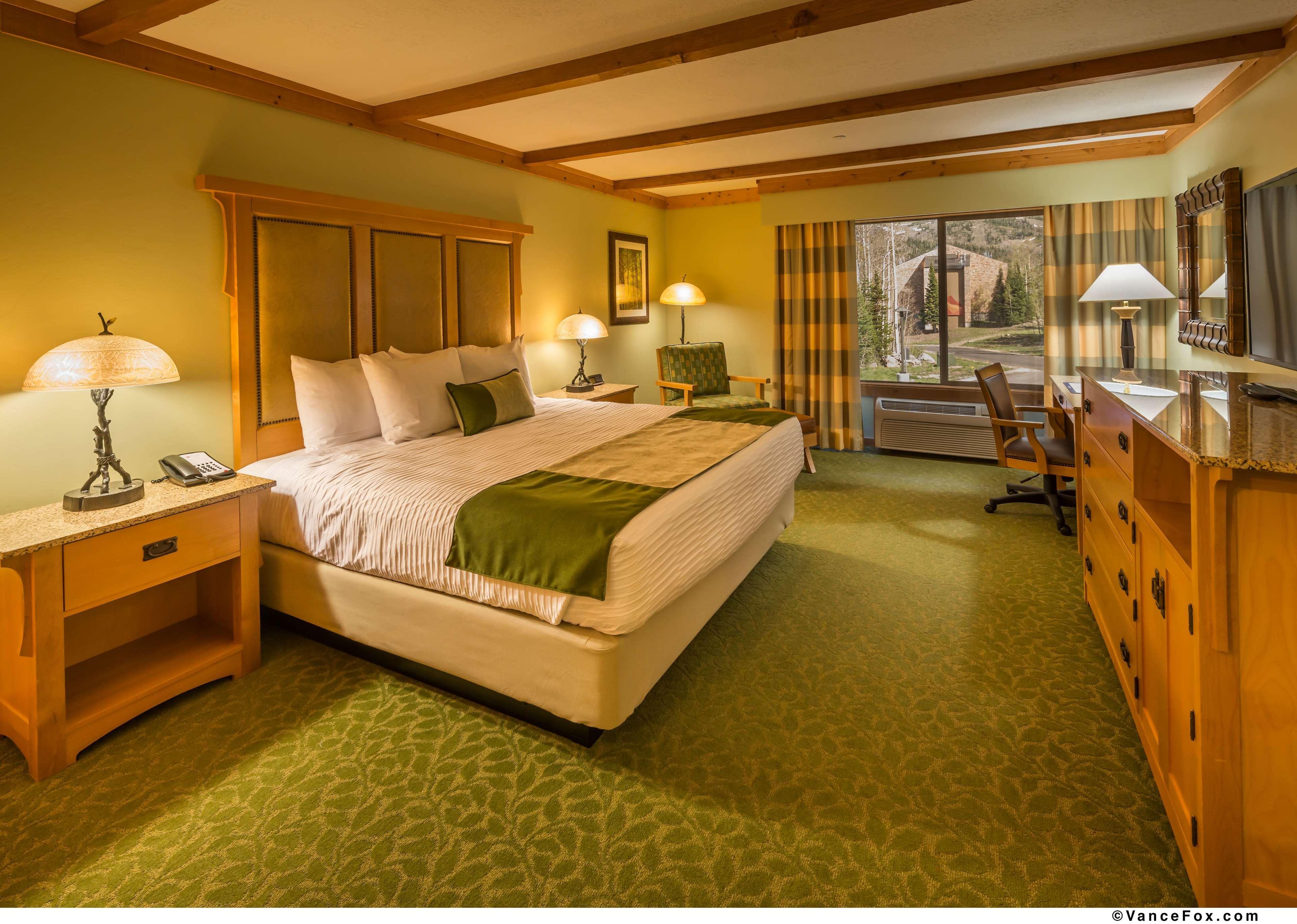 Best Western Plus Green Mill Village Hotel & Suites Arcola Esterno foto