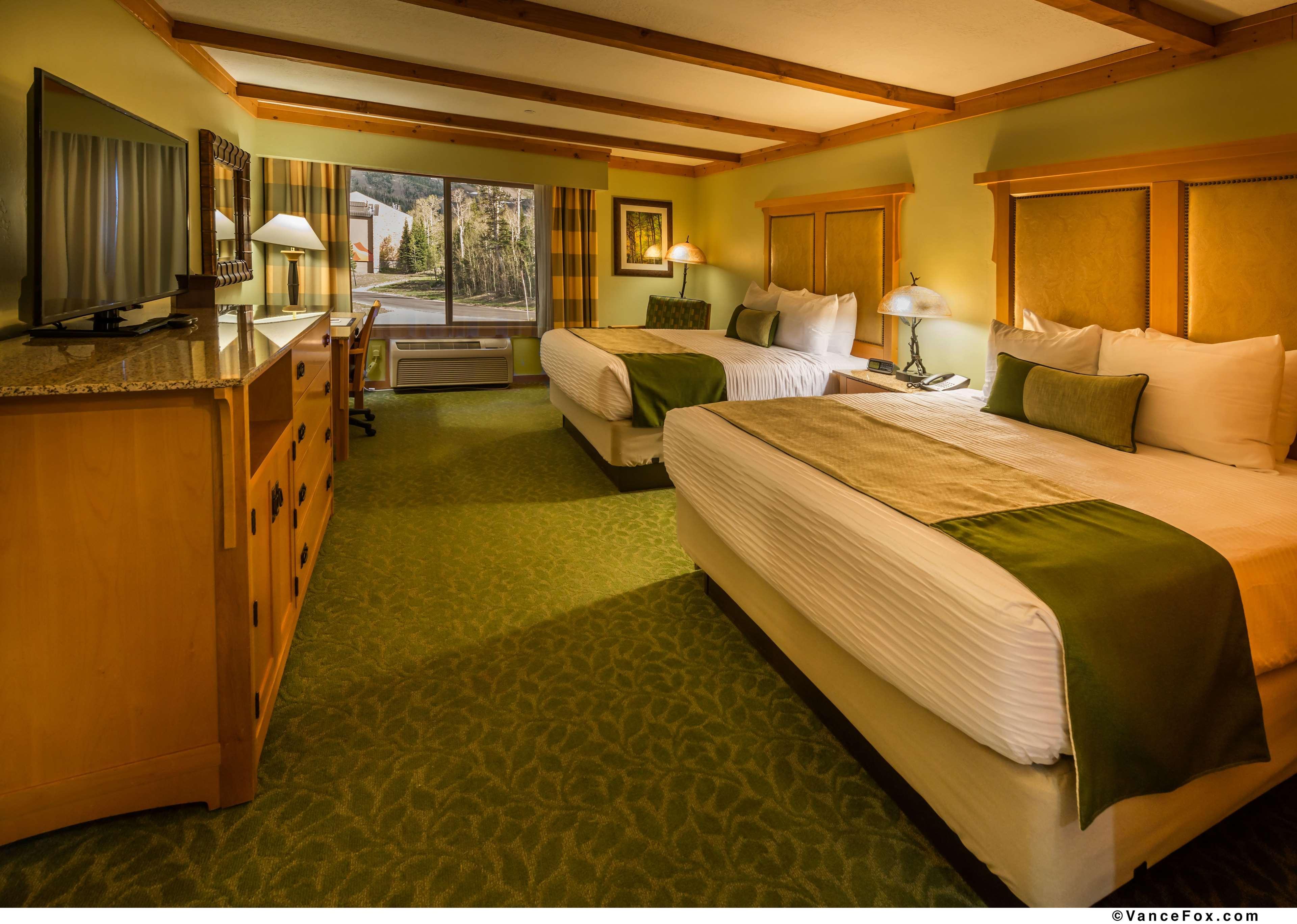 Best Western Plus Green Mill Village Hotel & Suites Arcola Esterno foto